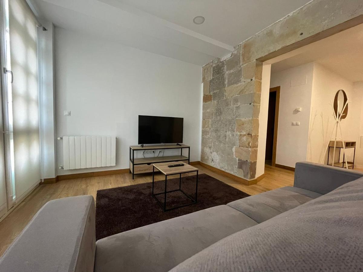 Apartamentos Turisticos Las Animas 柯米拉斯 外观 照片