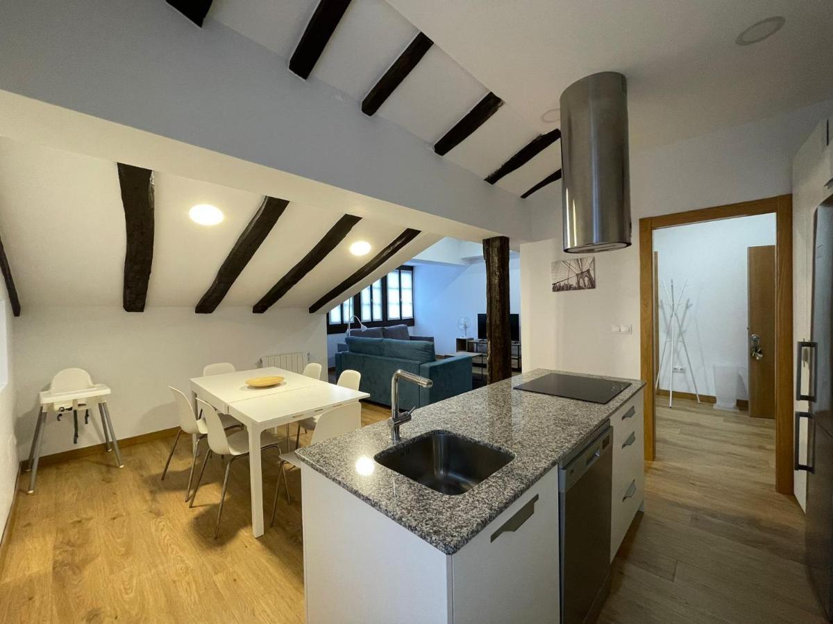 Apartamentos Turisticos Las Animas 柯米拉斯 外观 照片